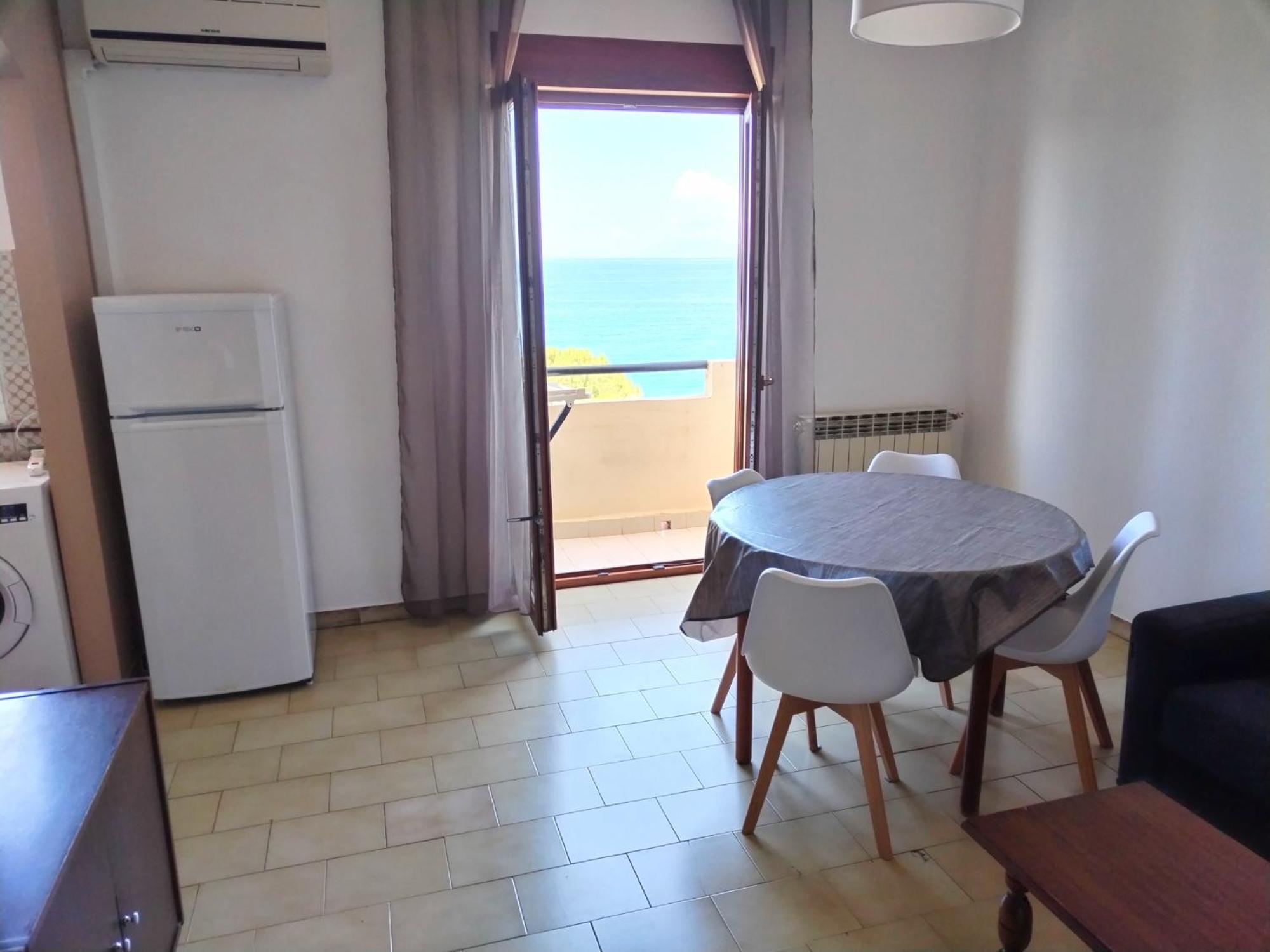 Poseidon Bay Residence Милацо Екстериор снимка